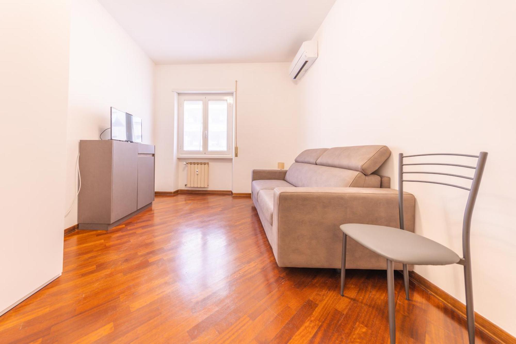 Apartment Easy Host Casa Numitore