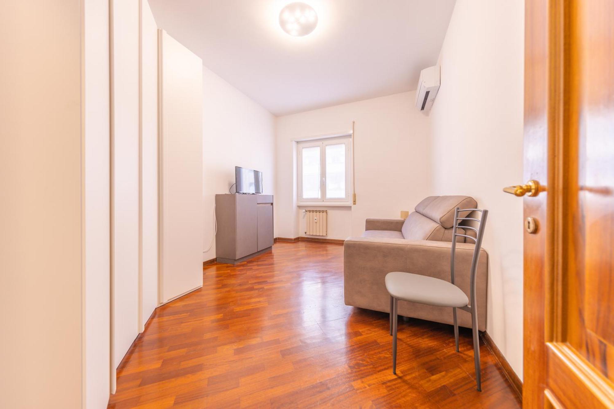 Apartment Easy Host Casa Numitore Rom
